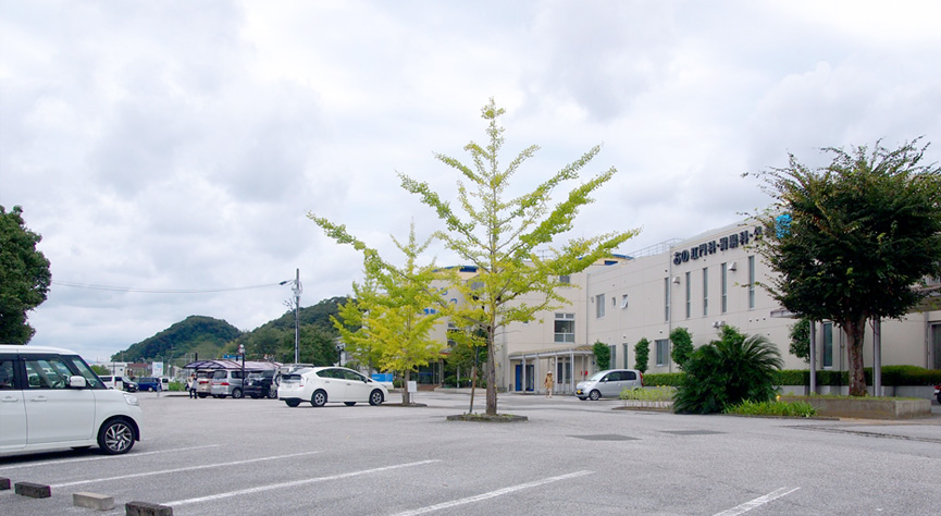 80台駐車可能です